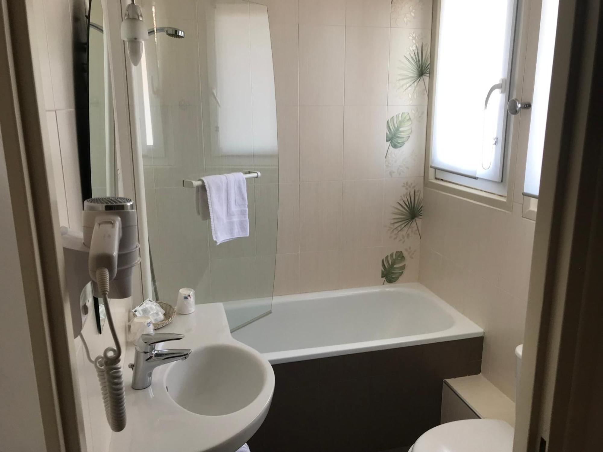 Hostel Ramuntcho Saint-Jean-Pied-de-Port Bagian luar foto