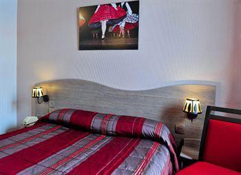 Hostel Ramuntcho Saint-Jean-Pied-de-Port Bagian luar foto